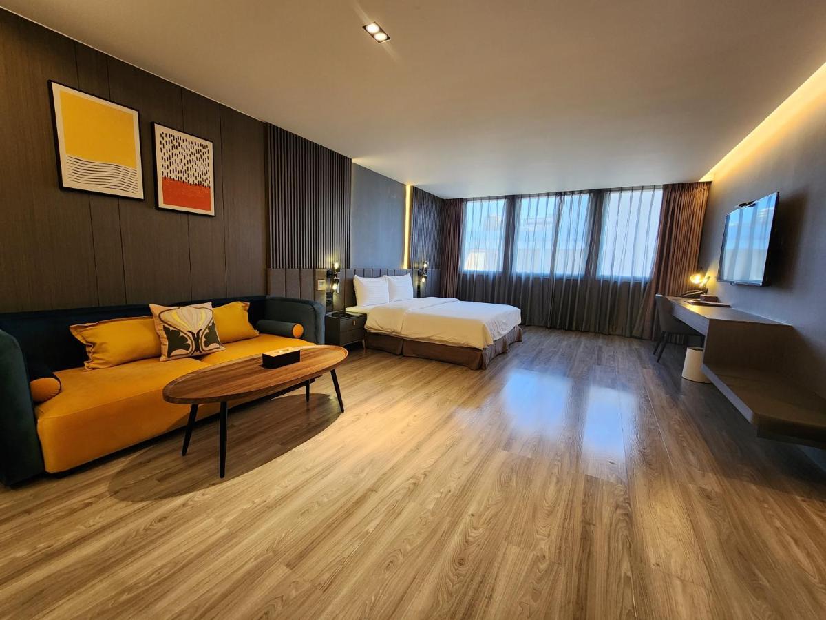 Hualien Pink Corner Hotel Extérieur photo