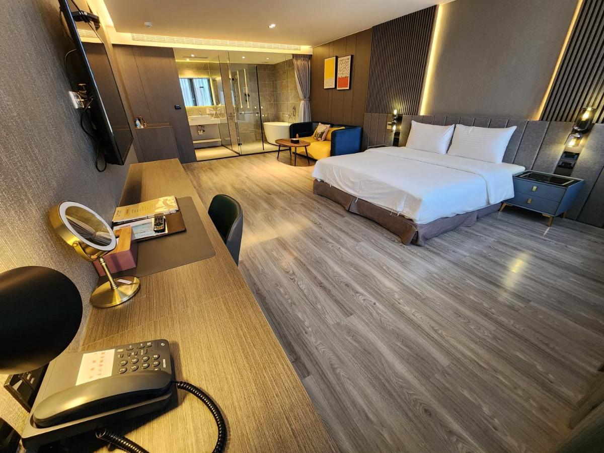 Hualien Pink Corner Hotel Extérieur photo