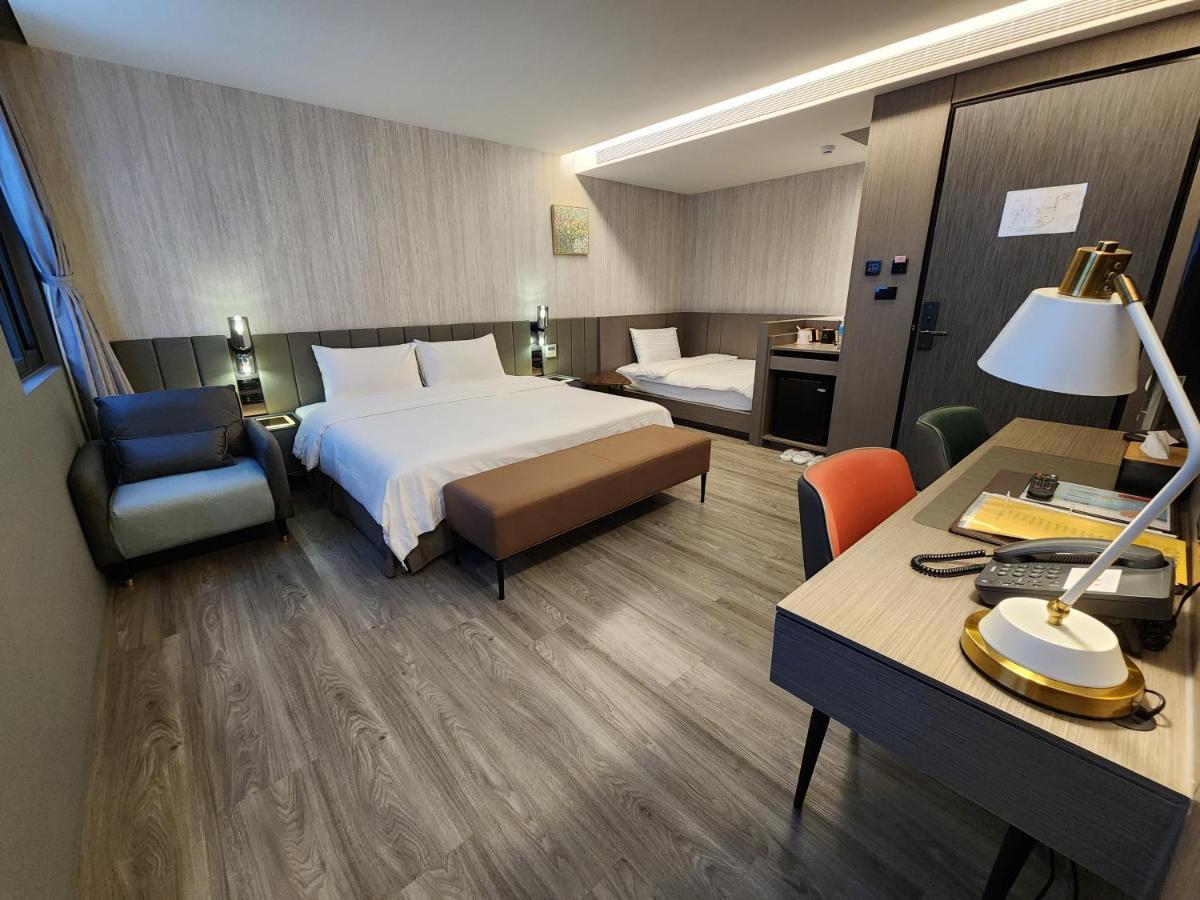Hualien Pink Corner Hotel Extérieur photo