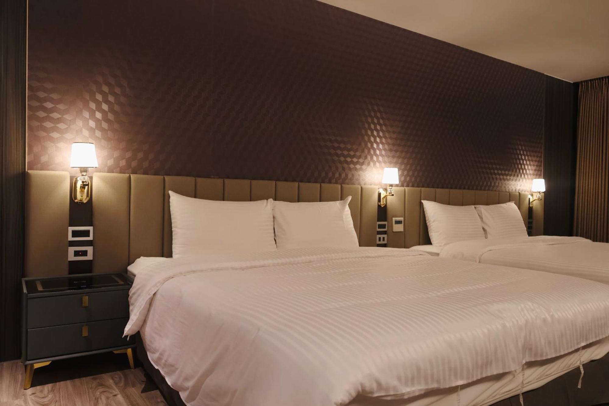 Hualien Pink Corner Hotel Extérieur photo