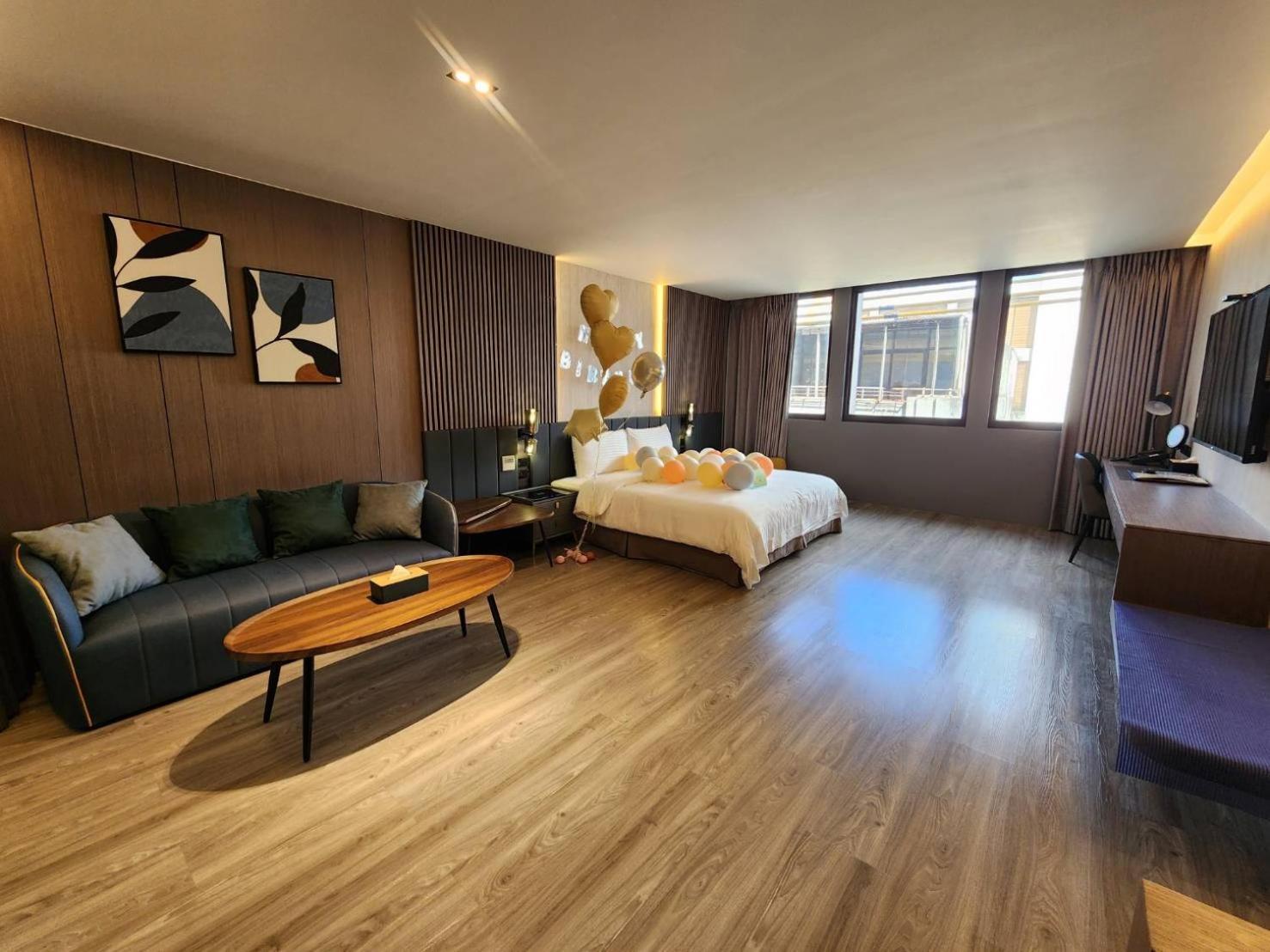 Hualien Pink Corner Hotel Extérieur photo