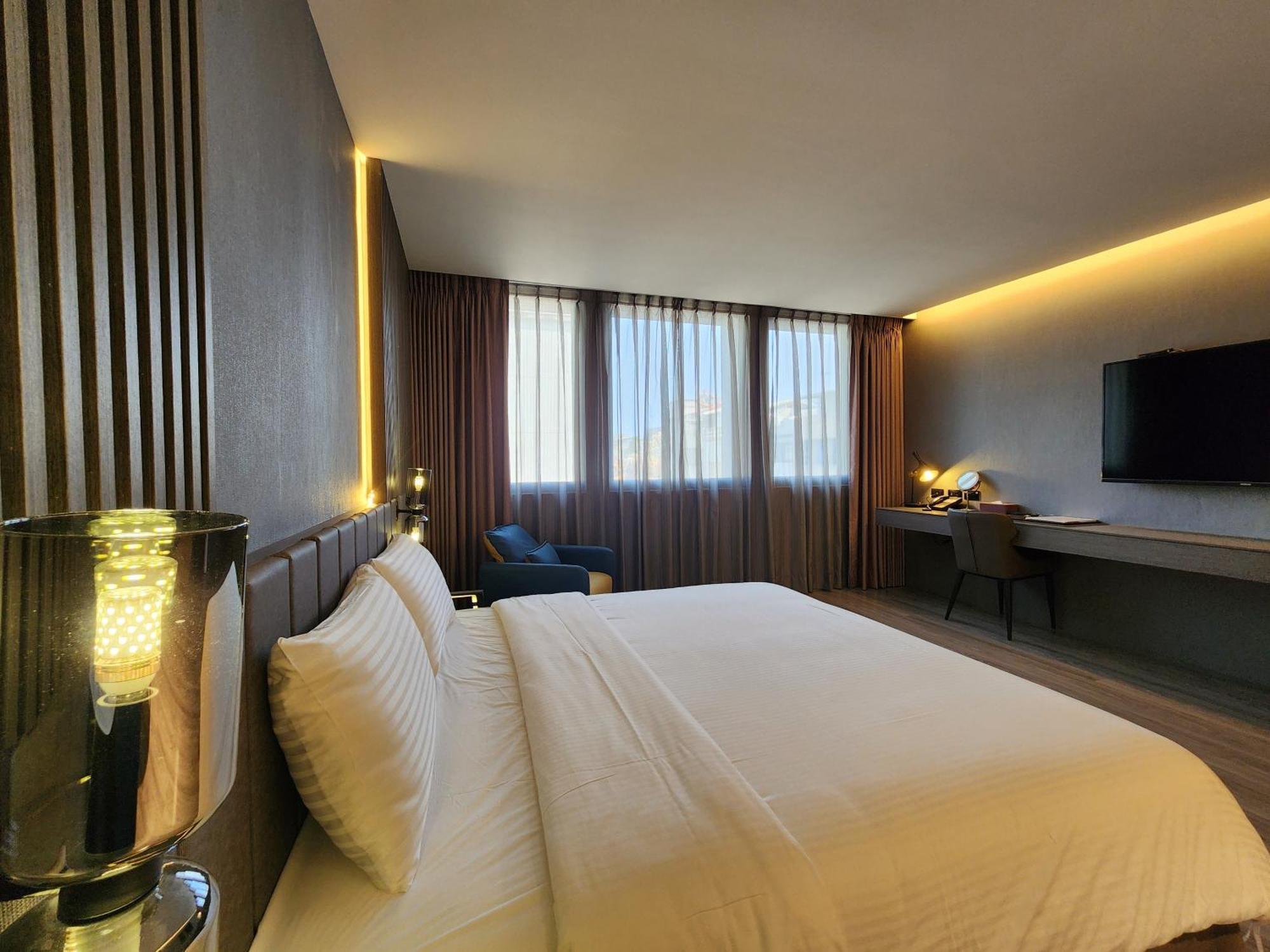 Hualien Pink Corner Hotel Extérieur photo