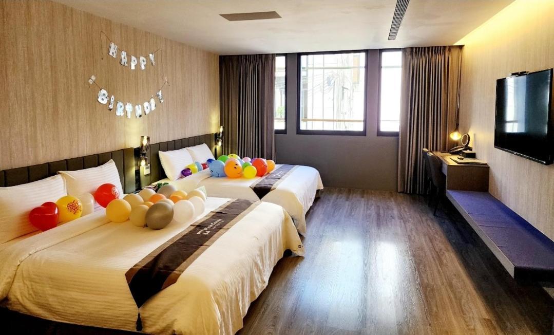 Hualien Pink Corner Hotel Extérieur photo