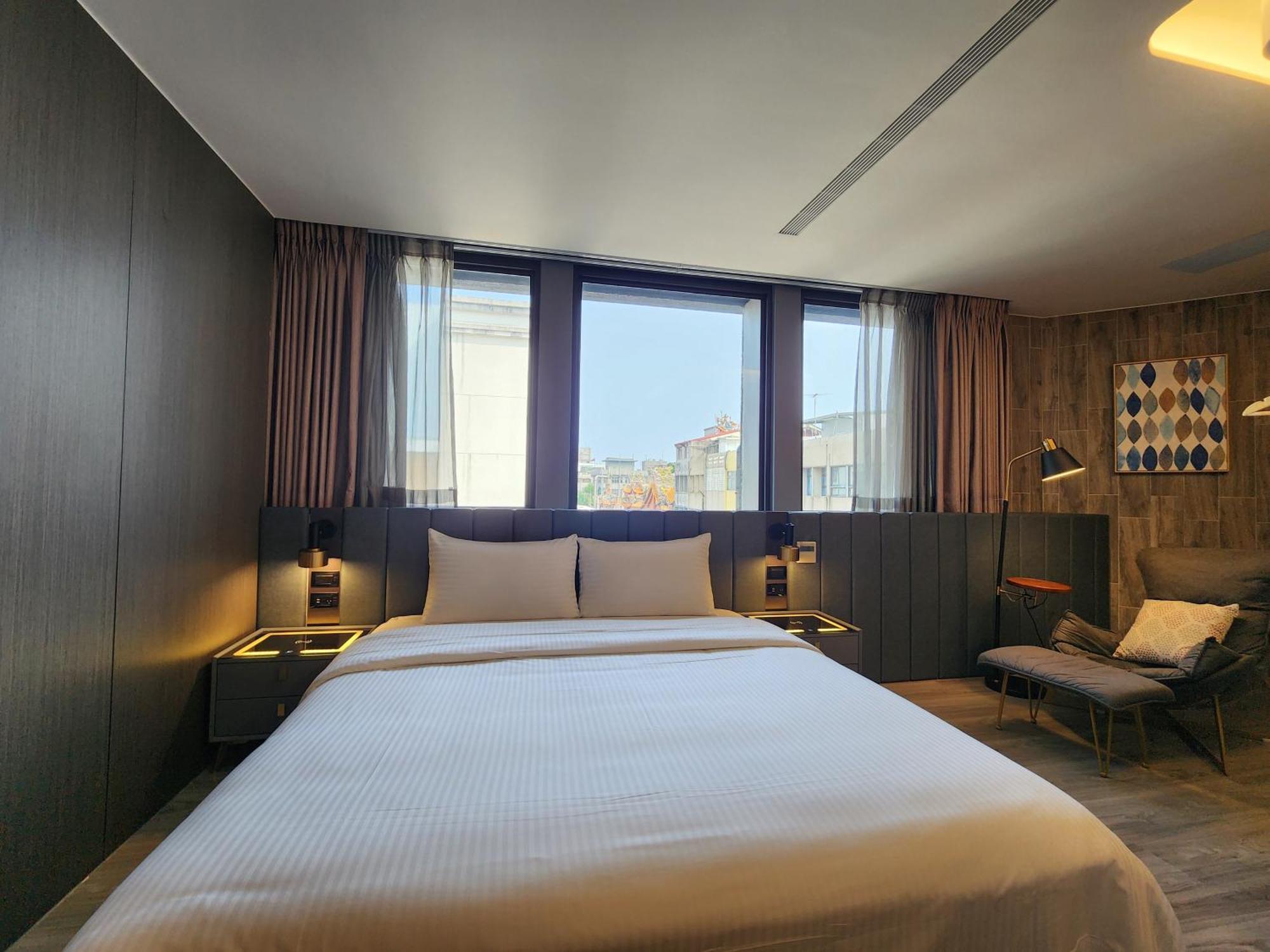 Hualien Pink Corner Hotel Extérieur photo