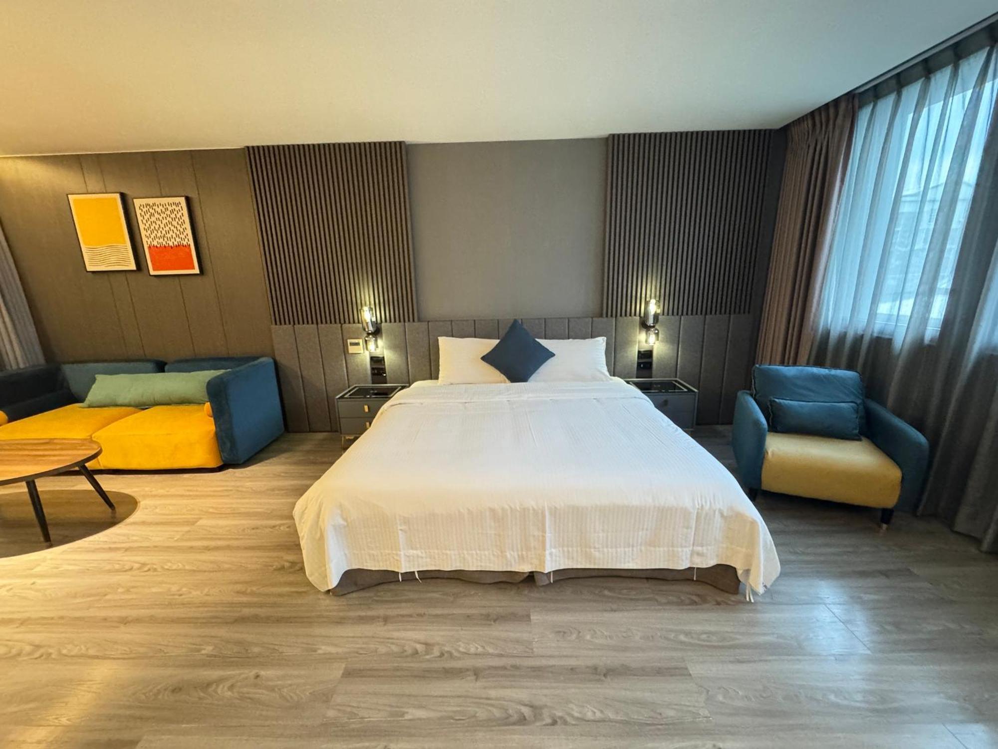 Hualien Pink Corner Hotel Extérieur photo