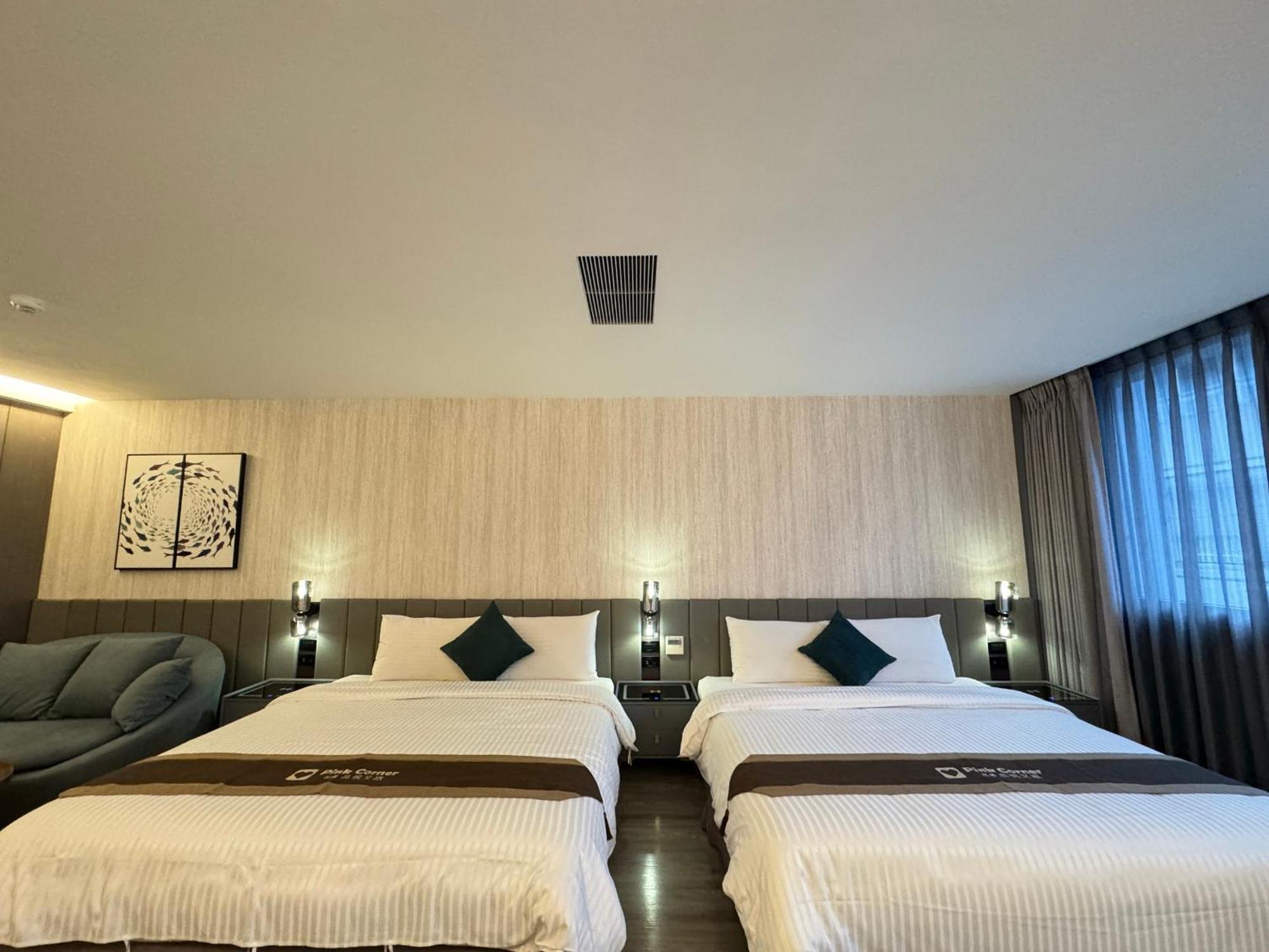 Hualien Pink Corner Hotel Extérieur photo
